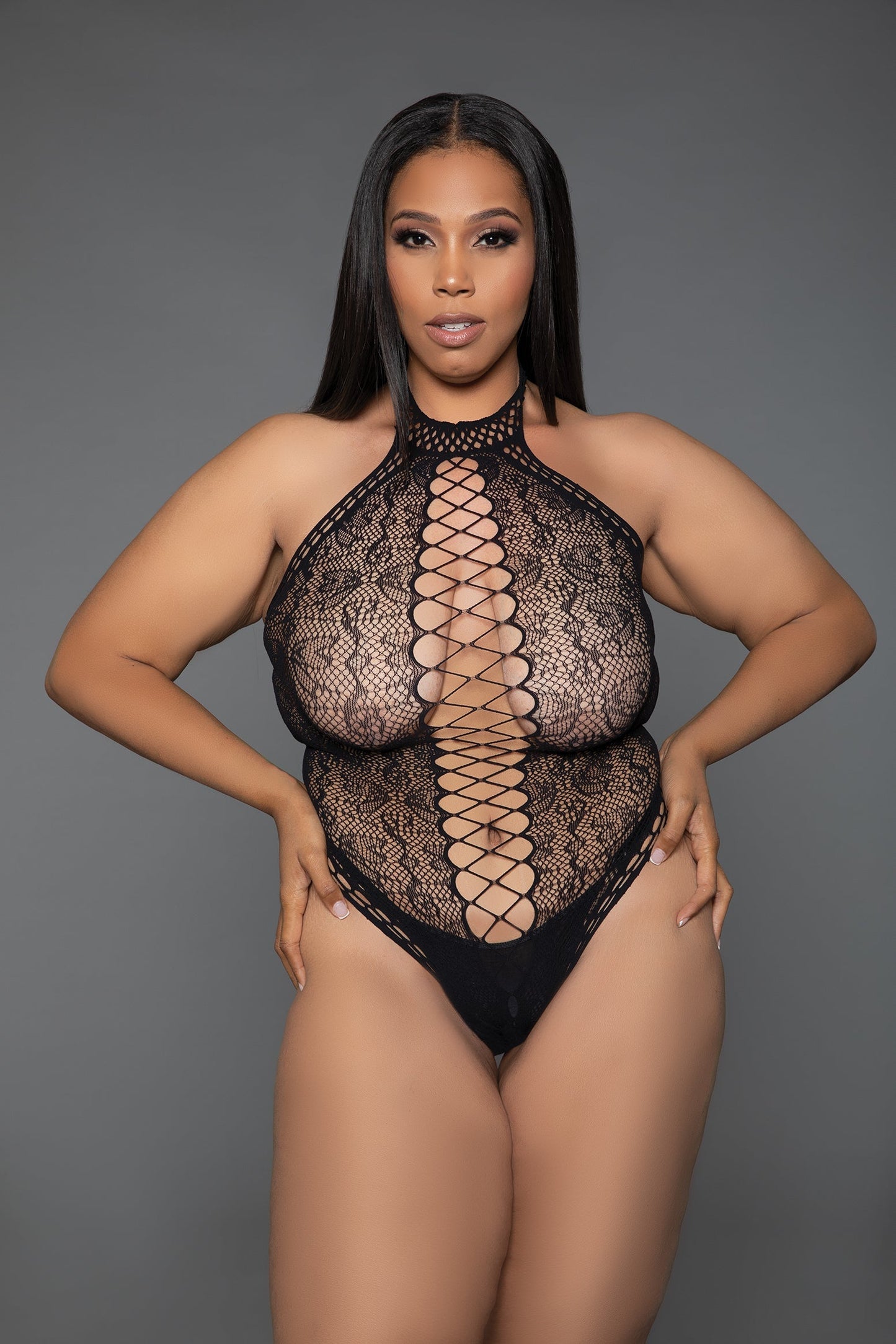 Unforgettable Nights Teddy Bodysuit: Elegant Lace High Halter Design