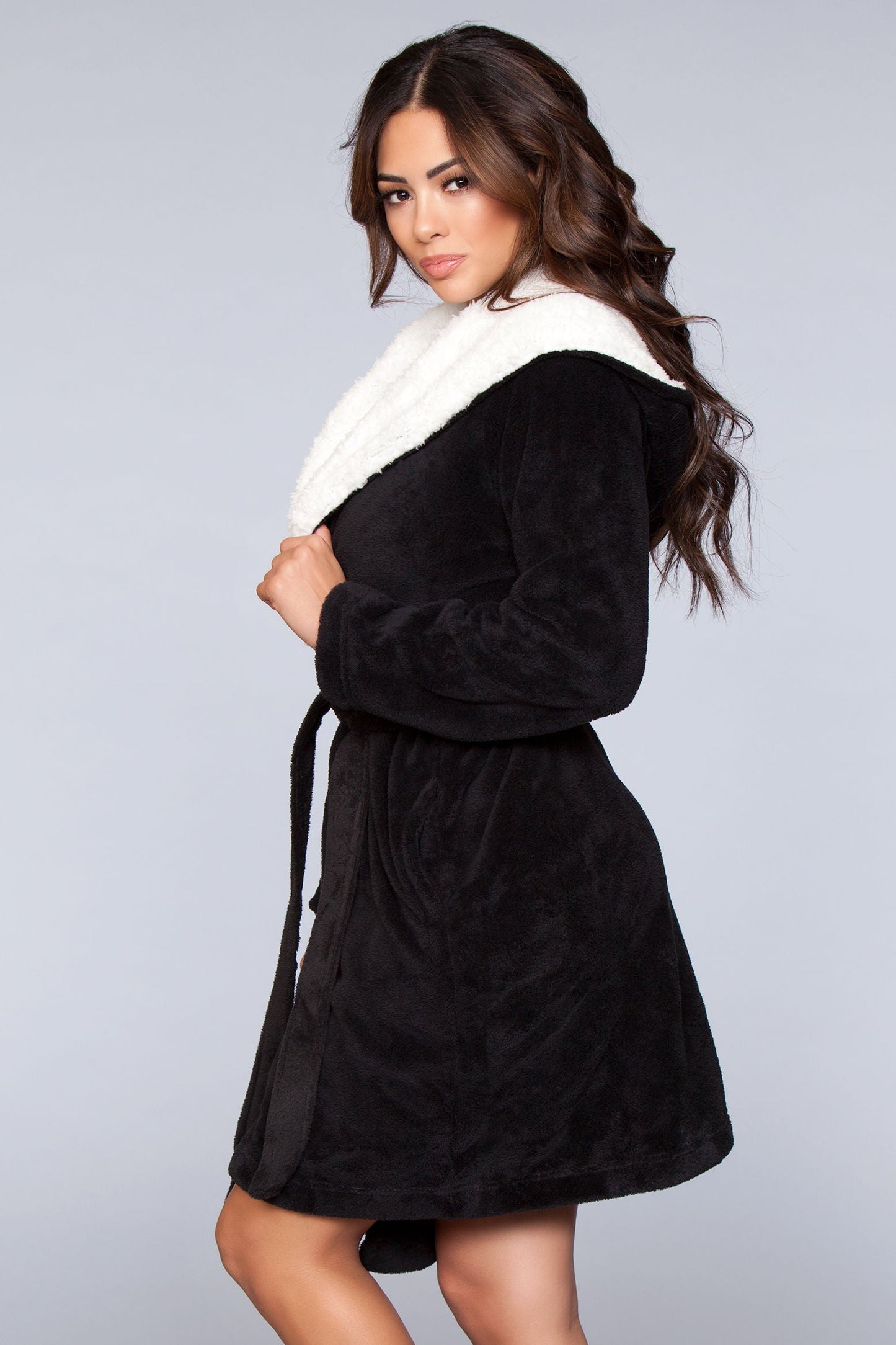 Janet Plush Fleece Color Block Robe – Unisex Comfort with Faux Fur Lining