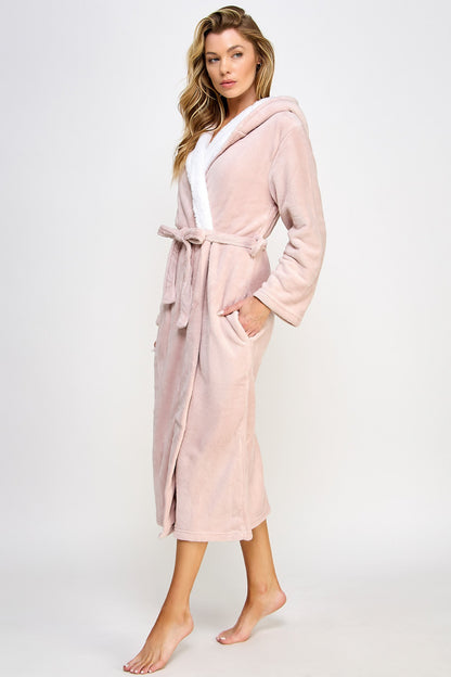 Janette Plush Fleece Hooded Robe – Ultimate Comfort for Cozy Evenings